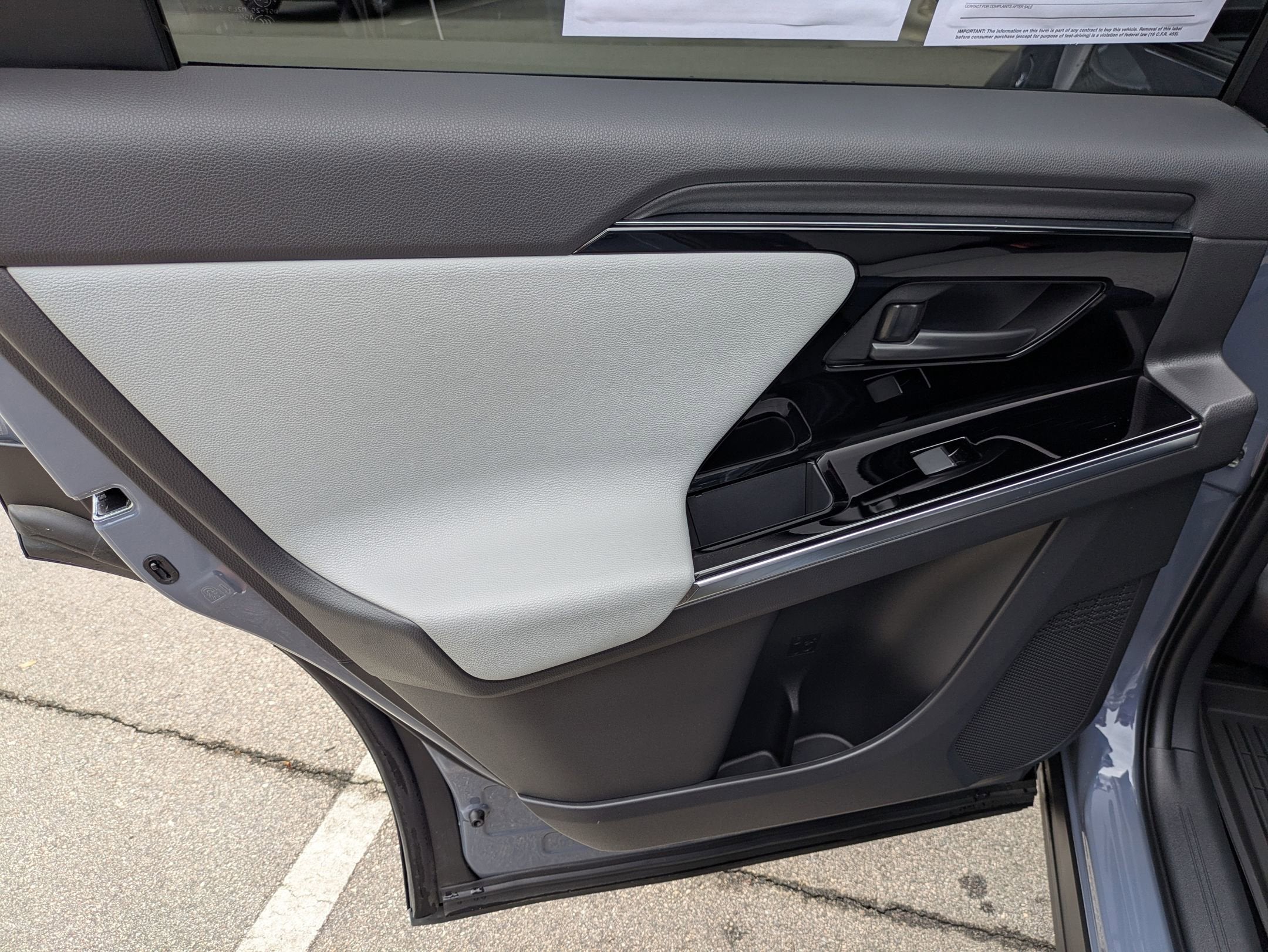 2023 Subaru Solterra Touring