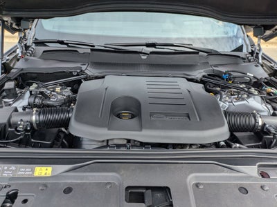 2023 Land Rover Discovery Metropolitan Edition