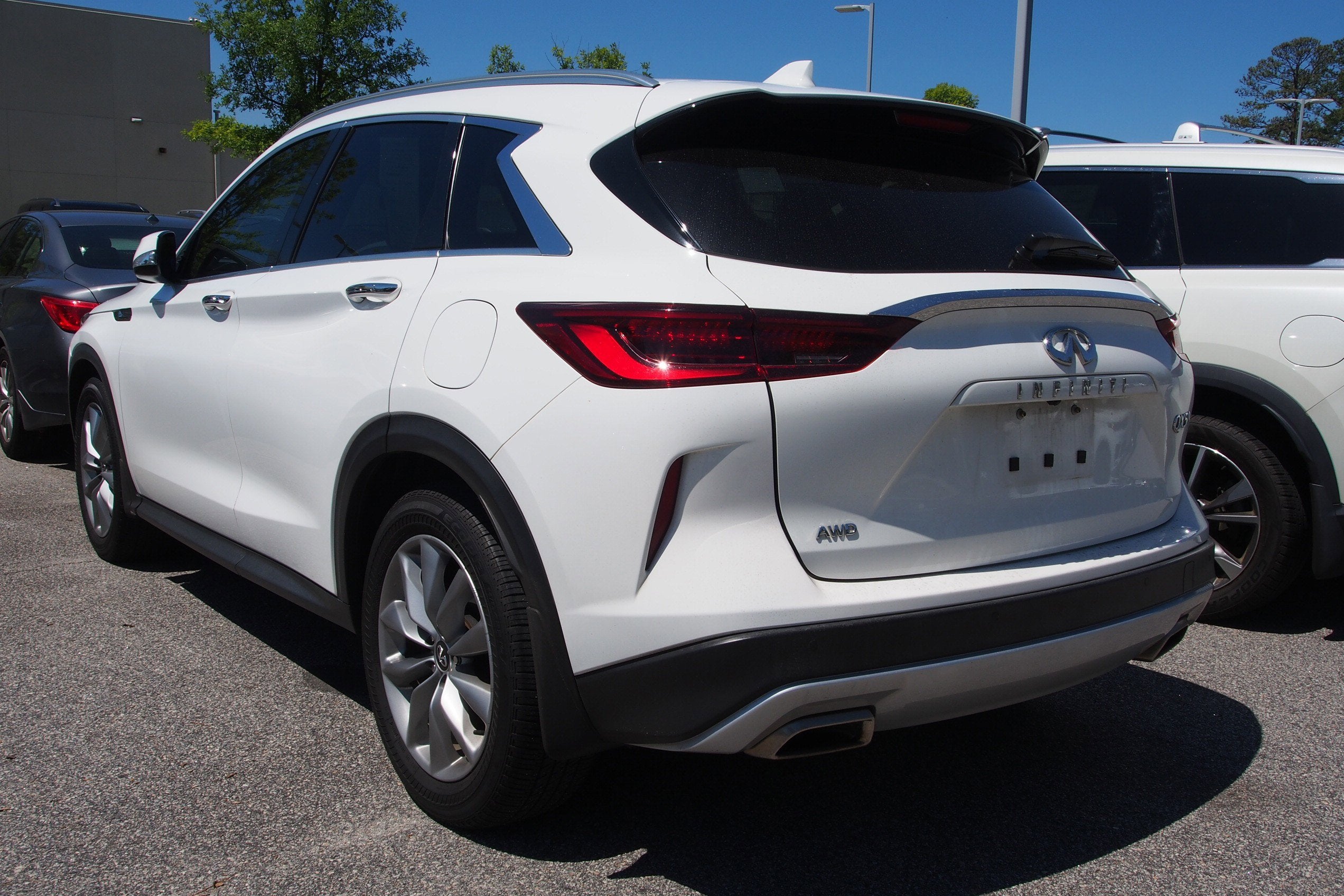 2022 INFINITI QX50 LUXE