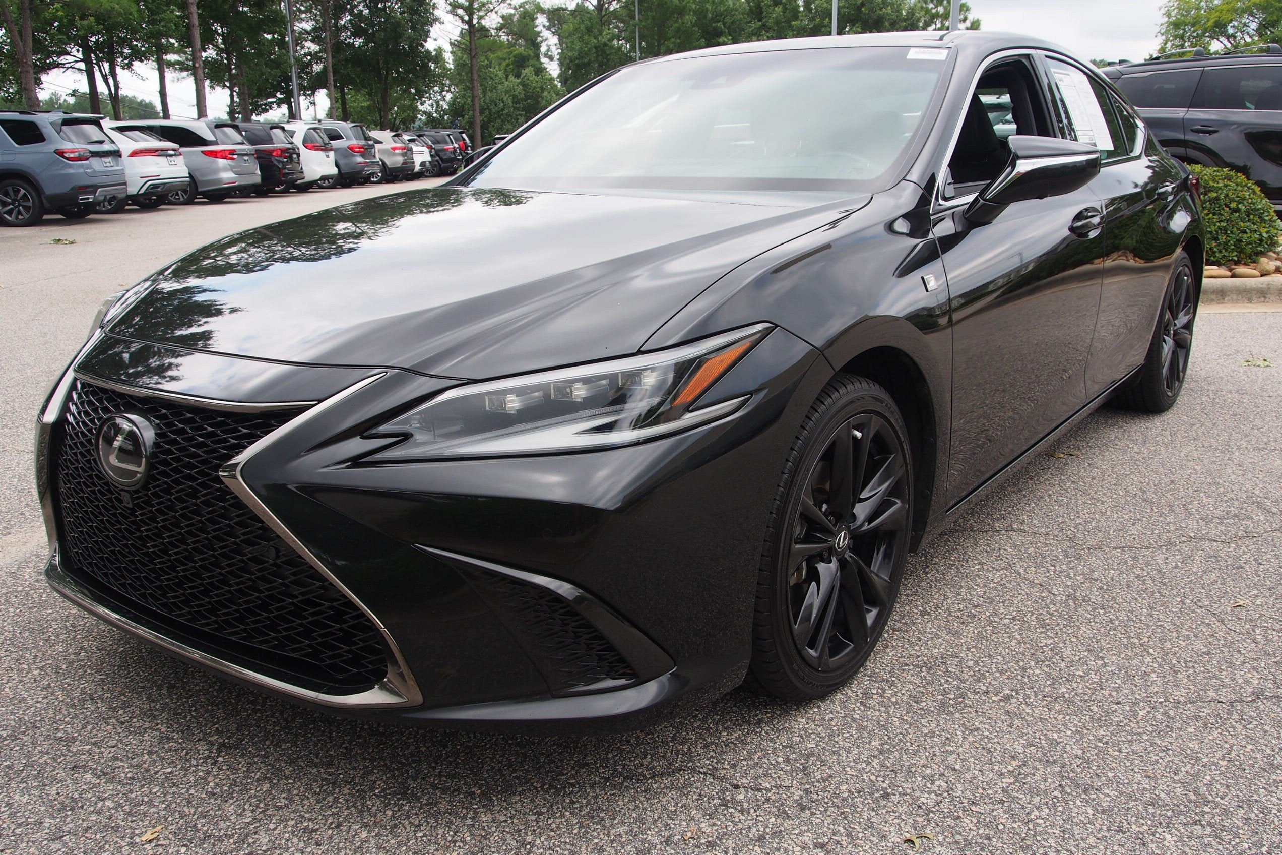 2024 Lexus ES ES 300h F SPORT Handling