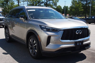 2023 INFINITI QX60 LUXE
