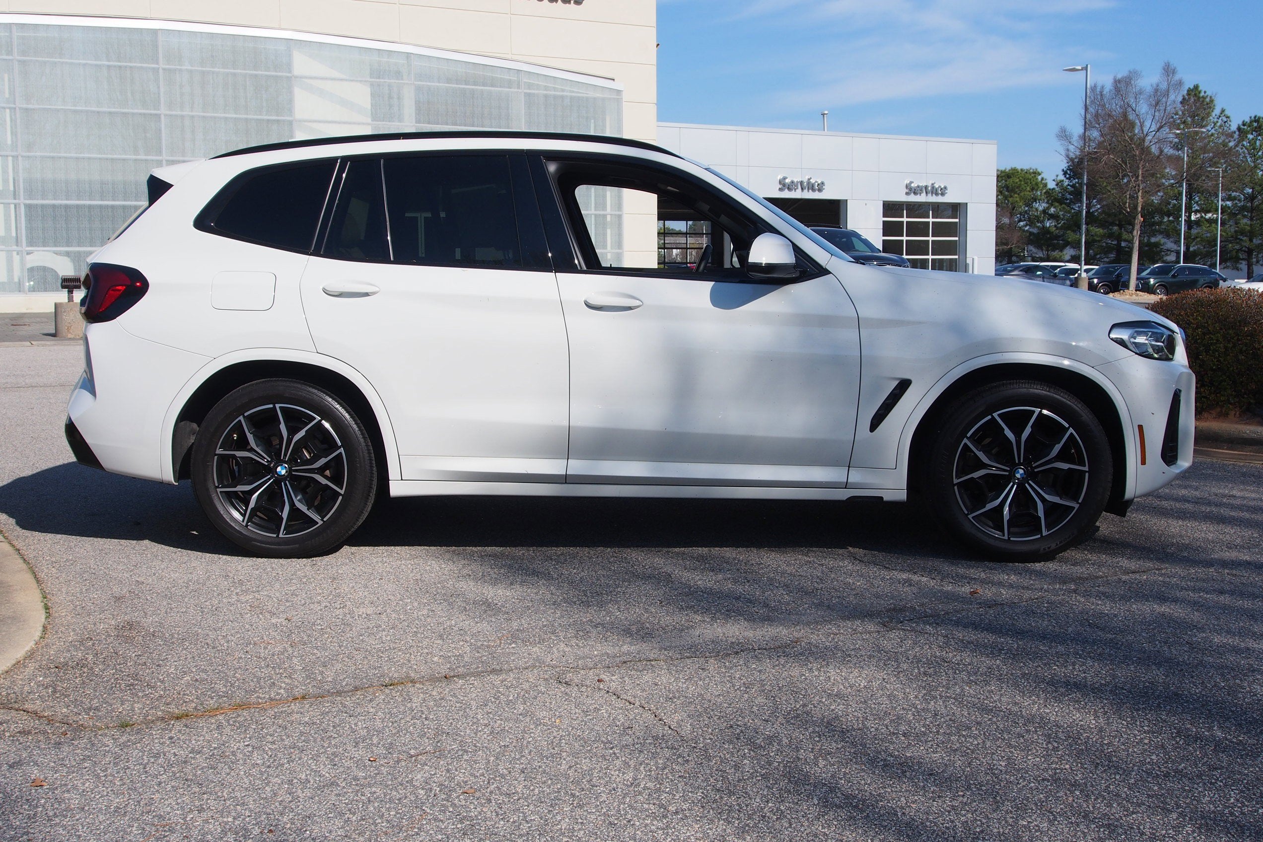 2023 BMW X3 sDrive30i