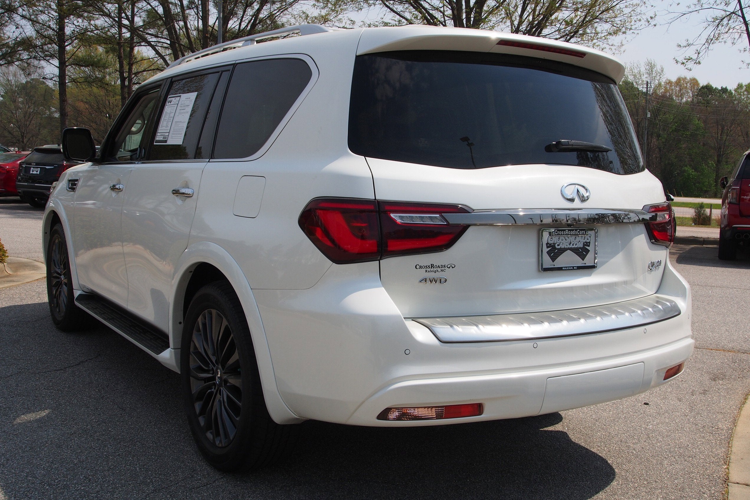 2023 INFINITI QX80 PREMIUM SELECT