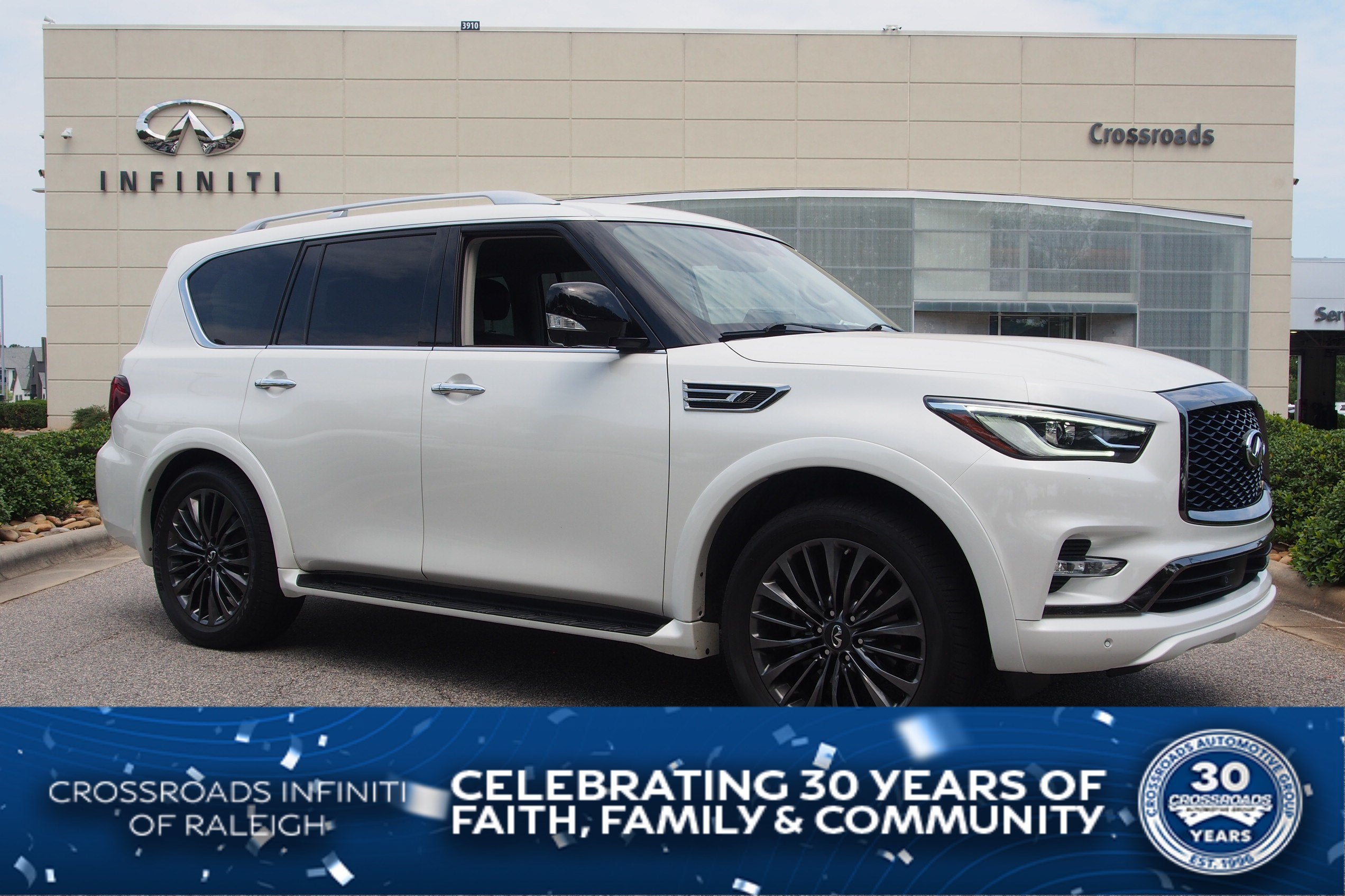 2022 INFINITI QX80 PREMIUM SELECT