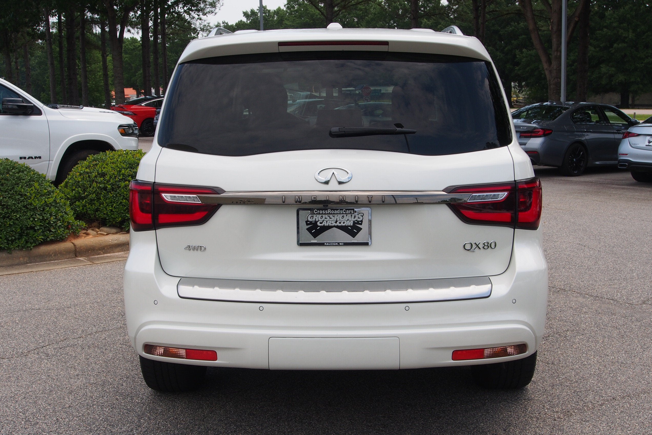 2022 INFINITI QX80 PREMIUM SELECT