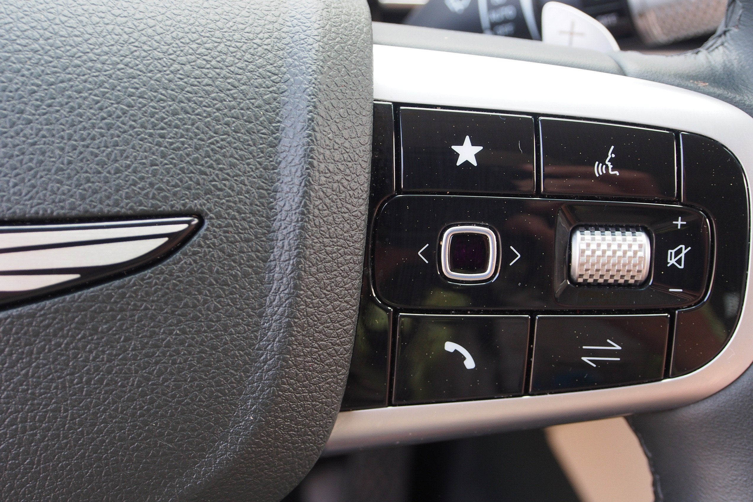 2025 Genesis GV80 2.5T Select