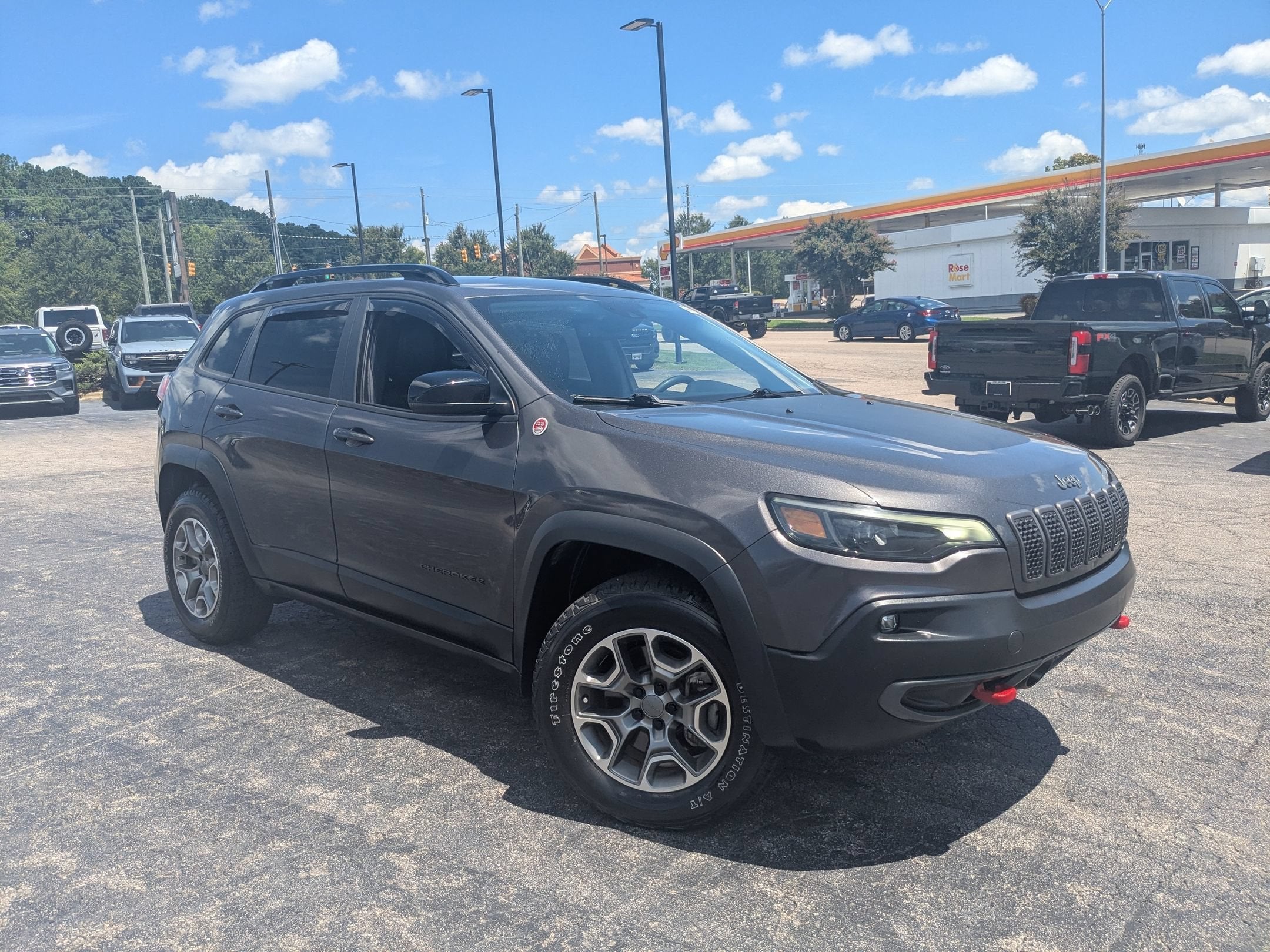 2022 Jeep Cherokee Trailhawk