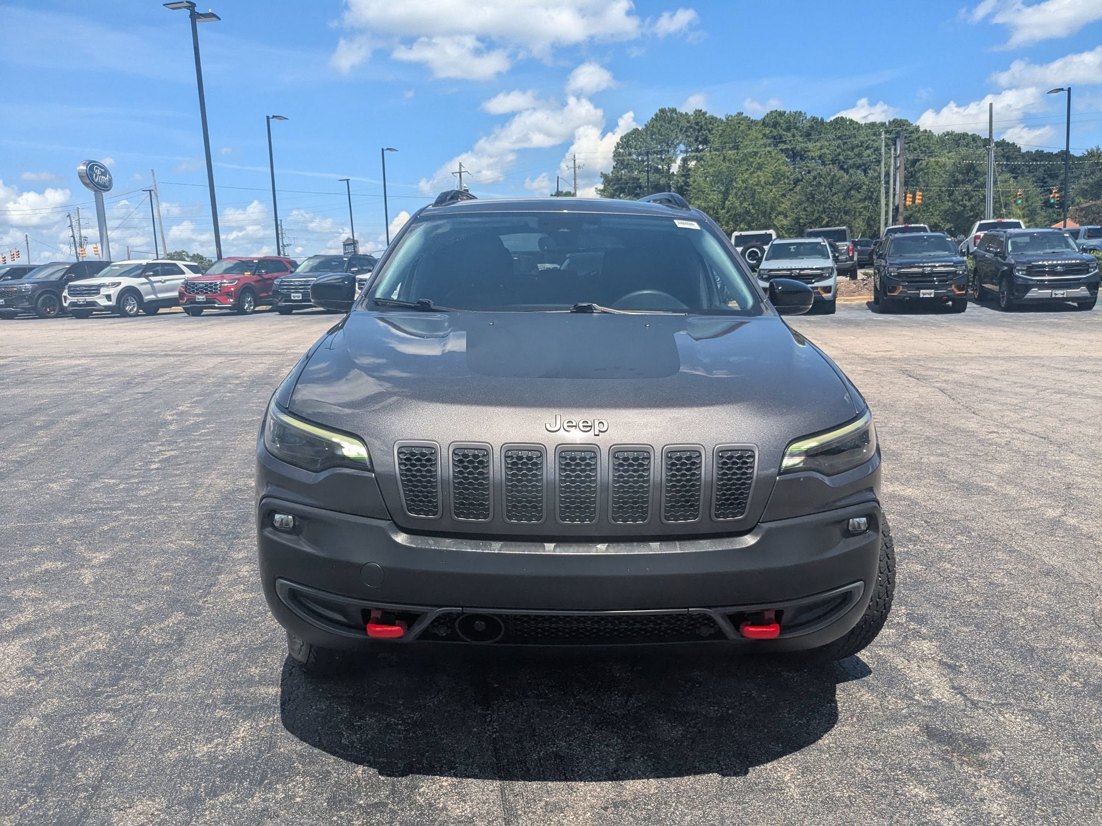 2022 Jeep Cherokee Trailhawk