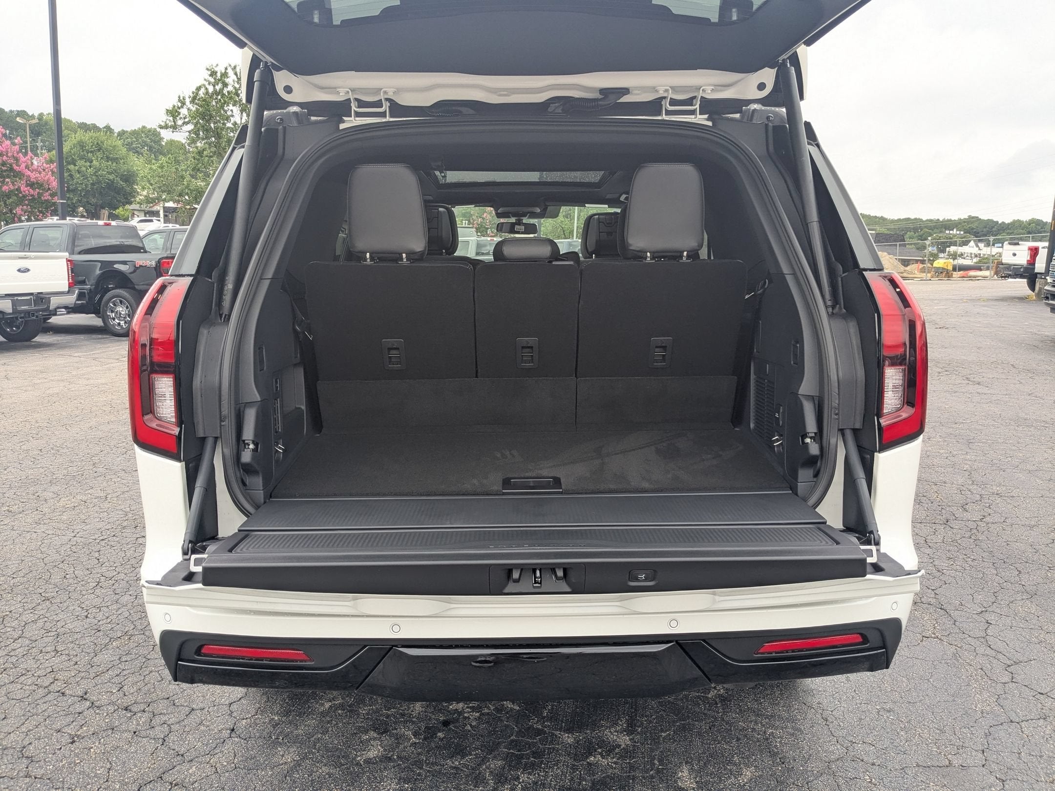 2027 Ford Expedition Platinum