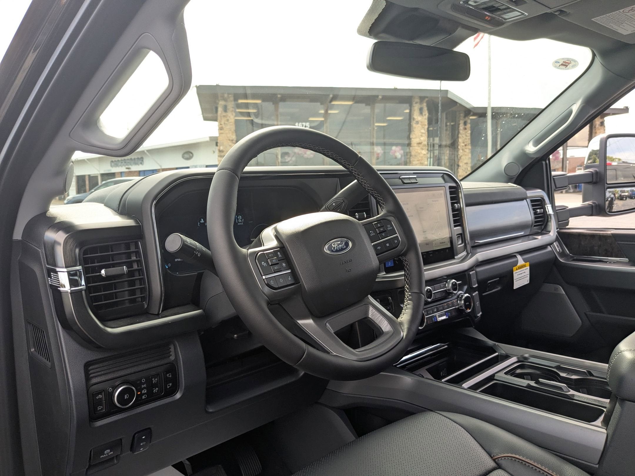 2026 Ford Super Duty F-350 DRW LARIAT