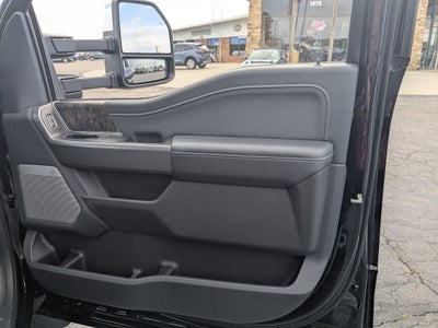 2026 Ford Super Duty F-350 DRW LARIAT