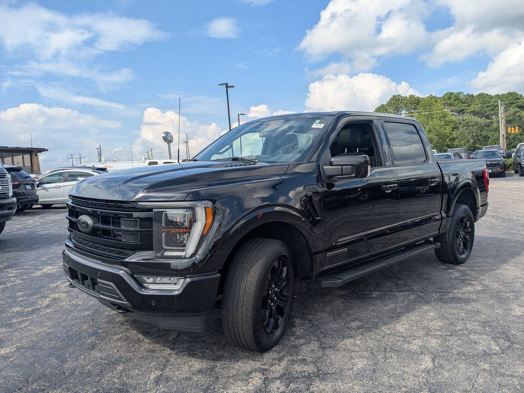 2023 Ford F-150 LARIAT
