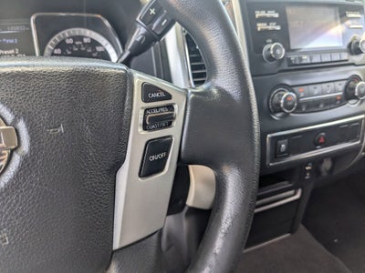 2017 Nissan Titan SV