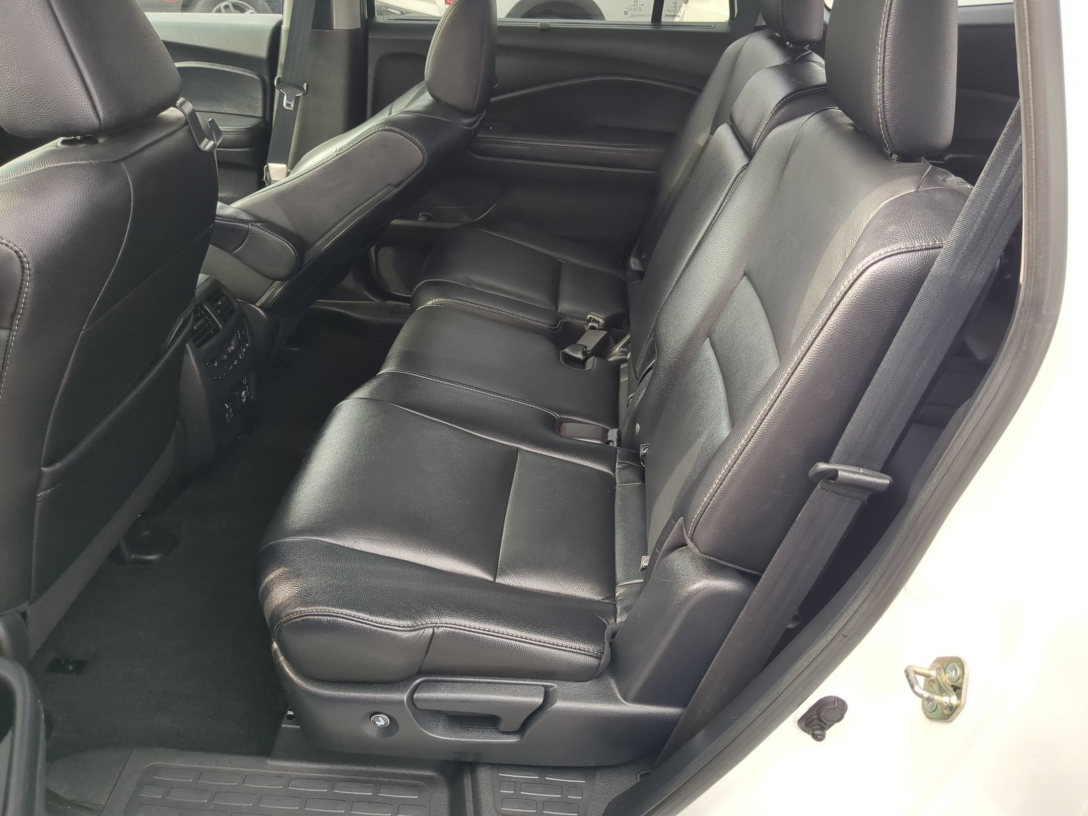 2020 Honda Pilot Touring 8-Passenger