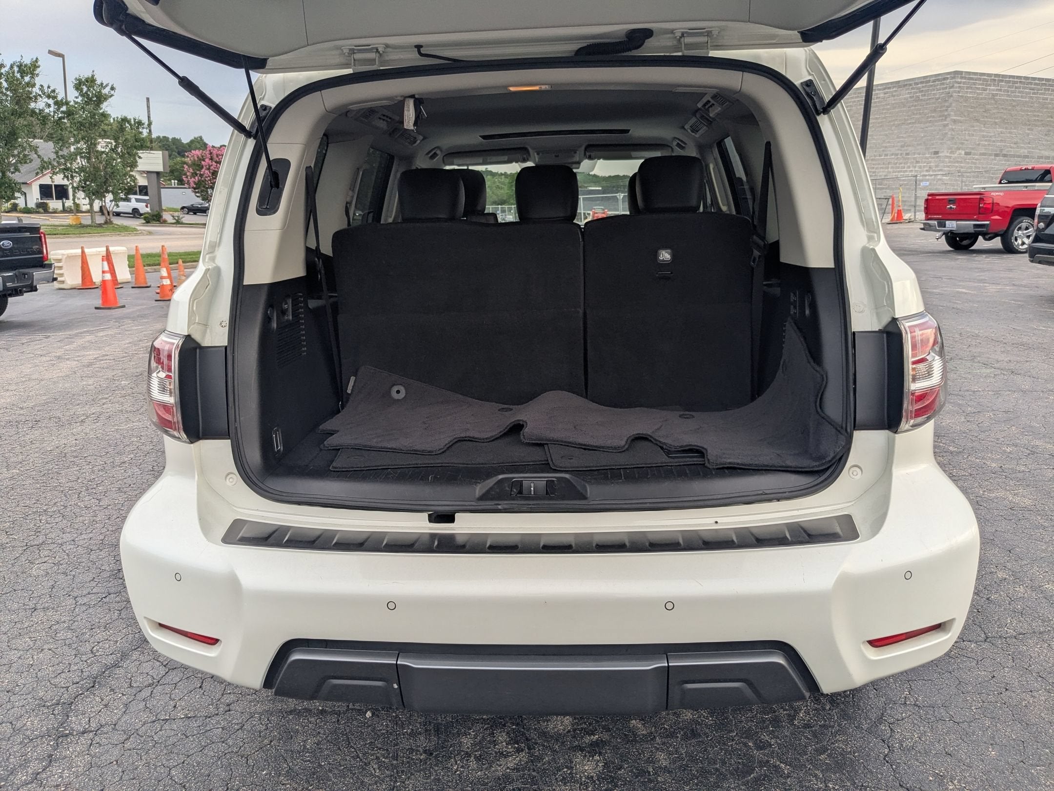 2019 Nissan Armada SL