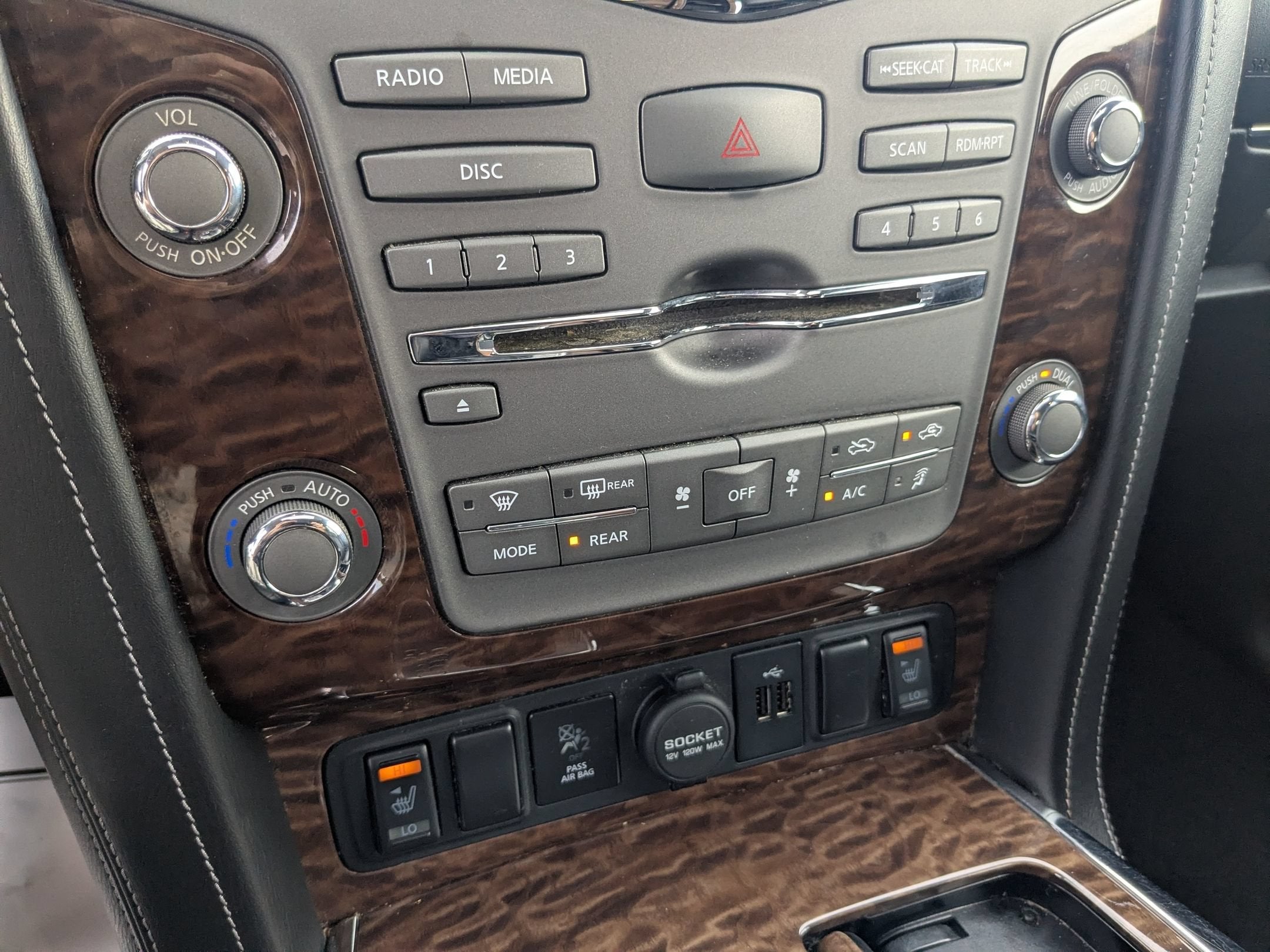 2019 Nissan Armada SL