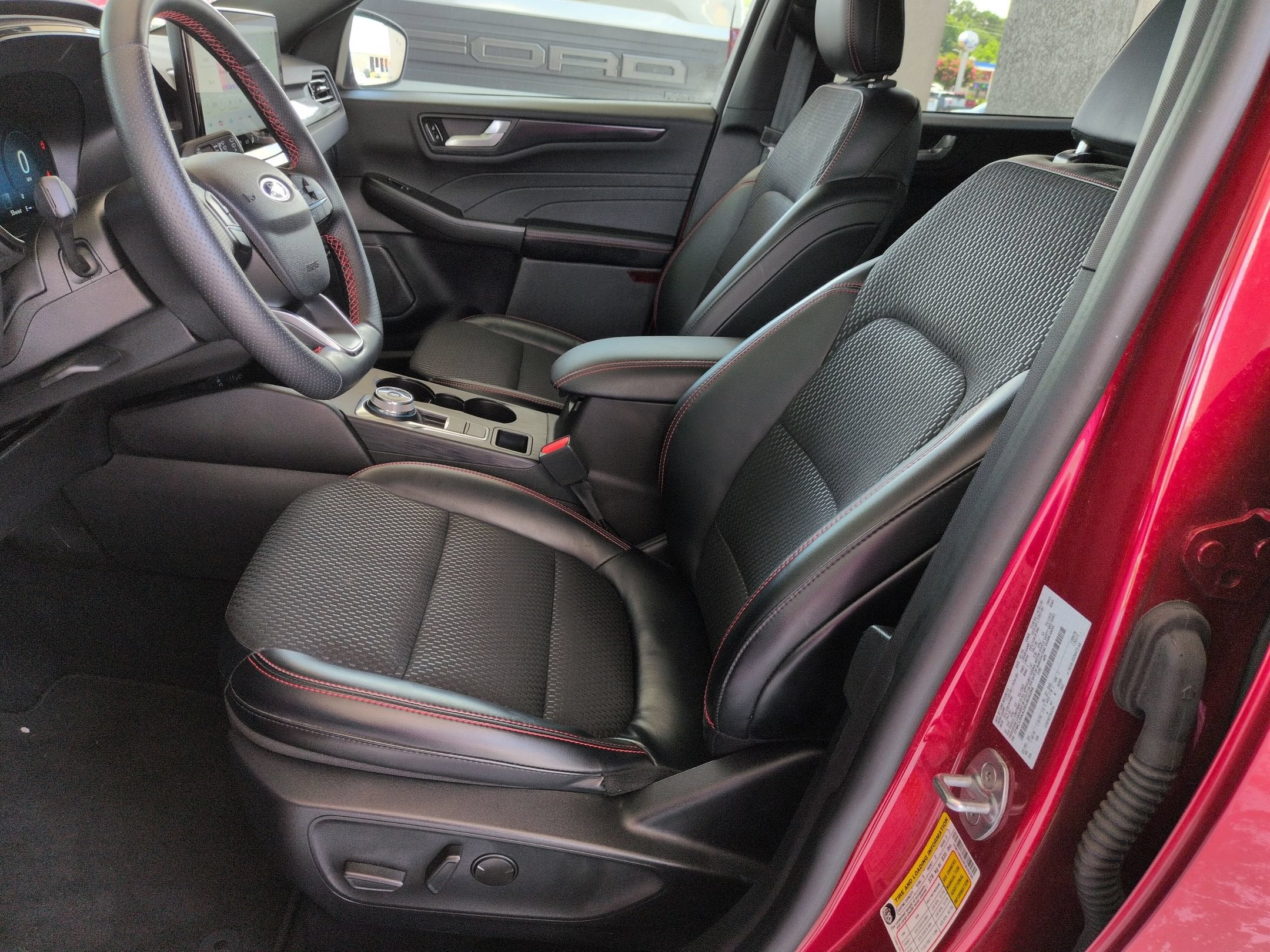 2024 Ford Escape ST-Line Select