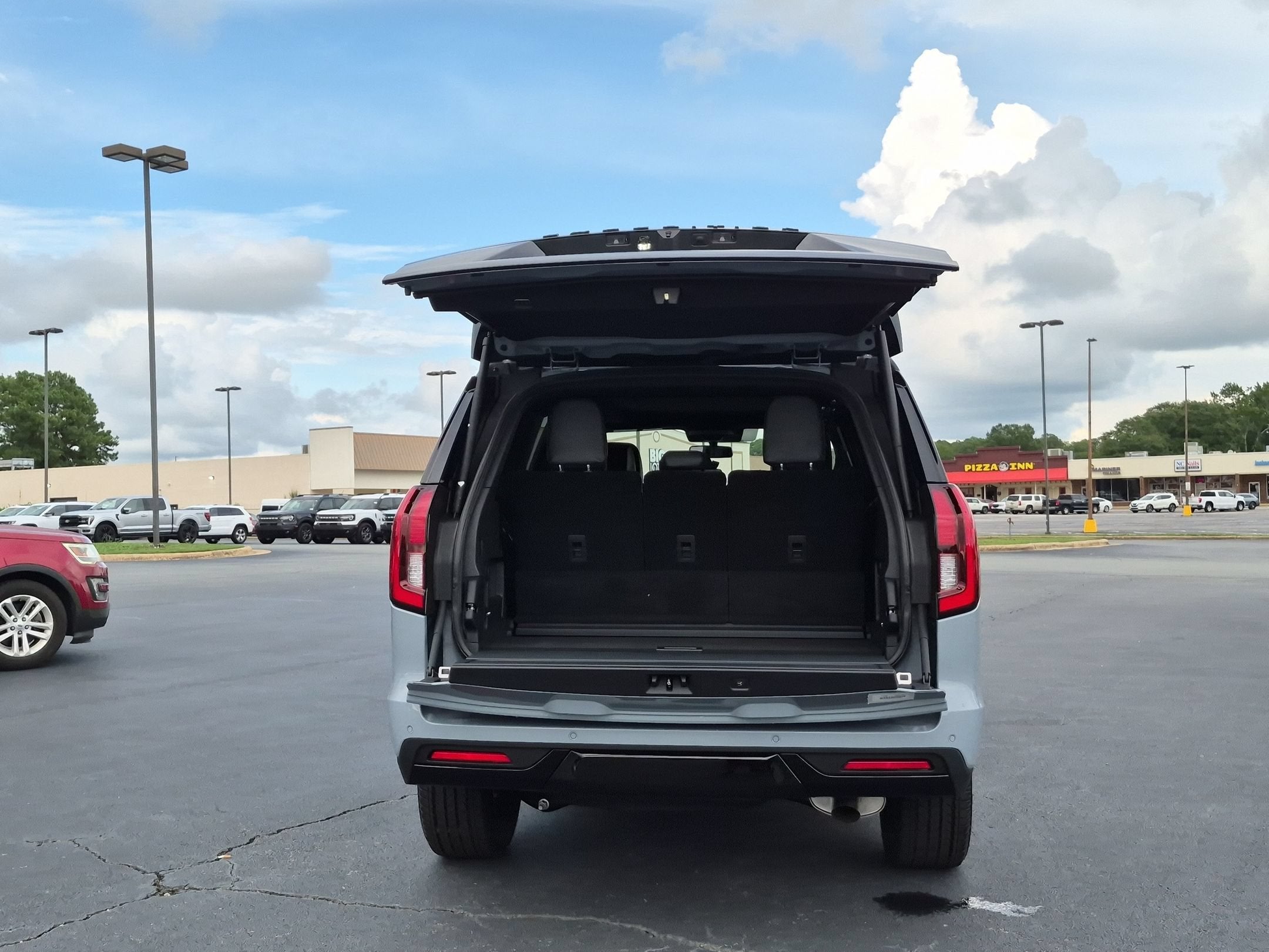 2027 Ford Expedition Platinum