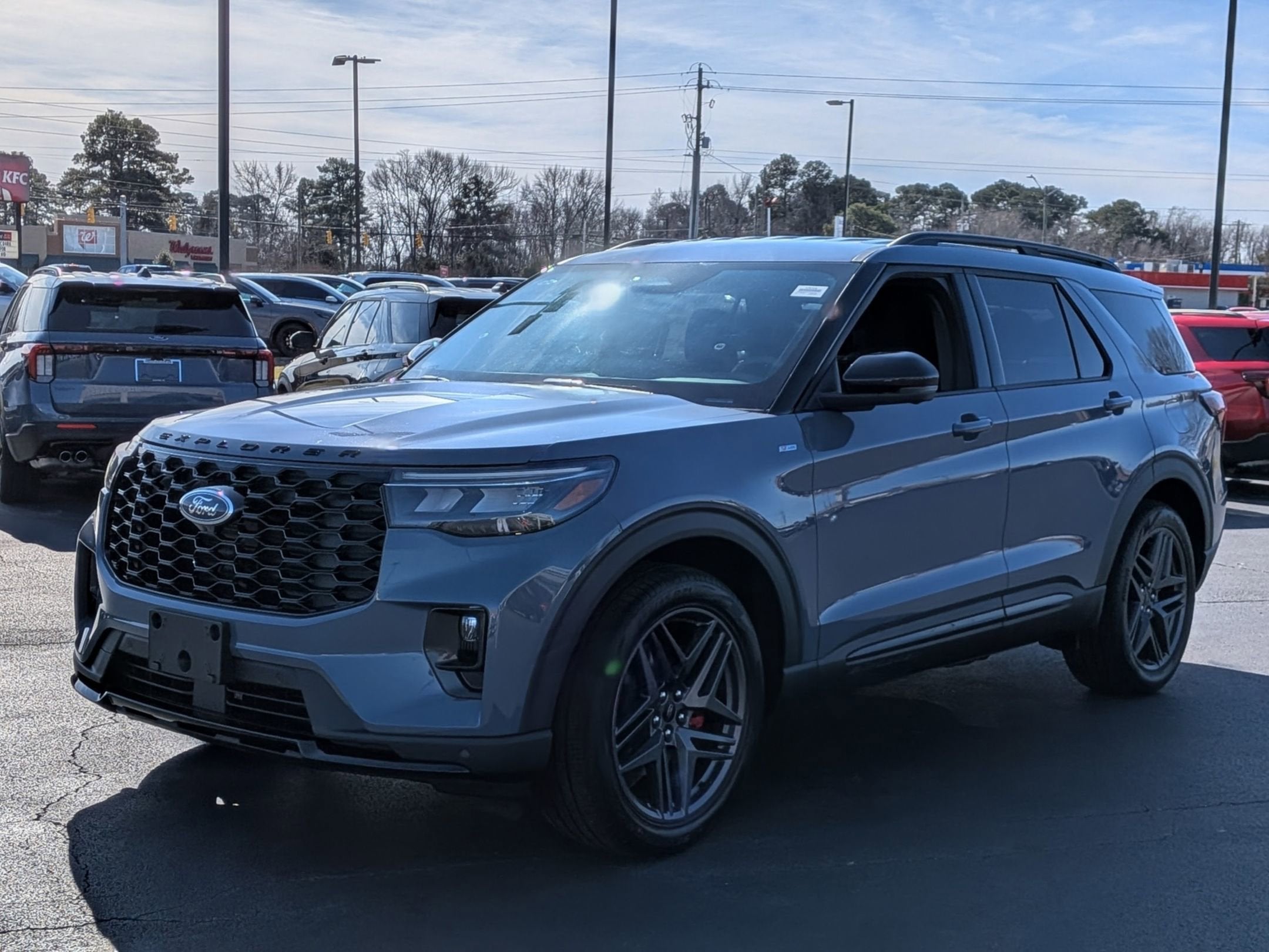 2026 Ford Explorer ST-Line