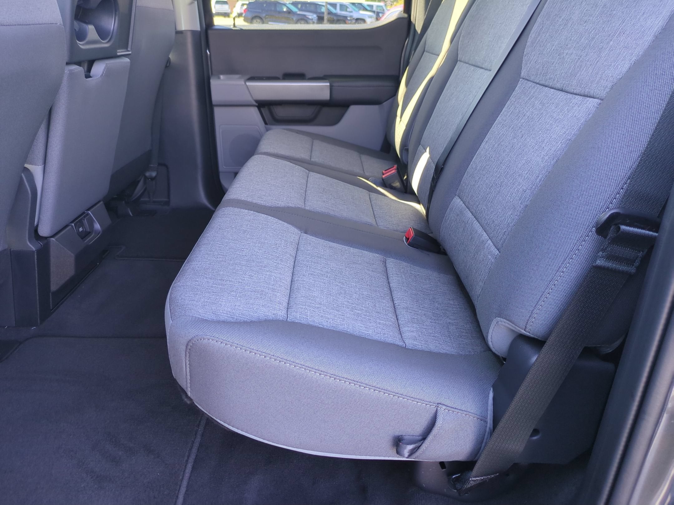 2027 Ford Super Duty F-250 SRW XL