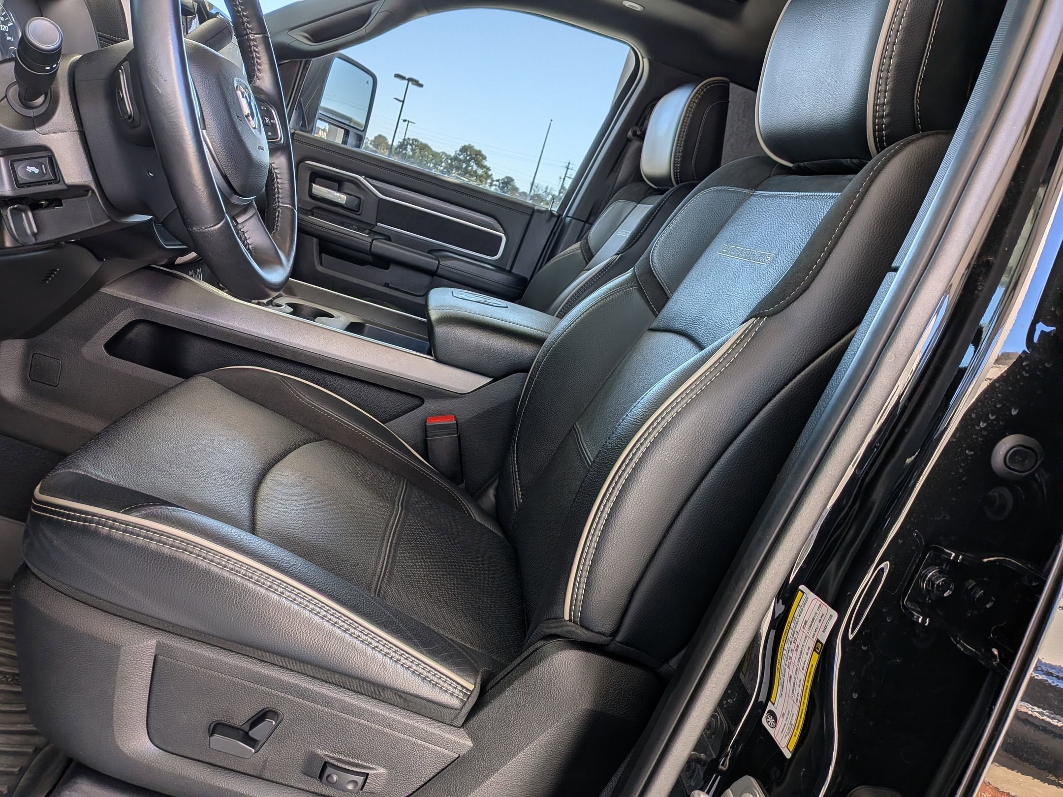 2024 RAM 3500 Laramie