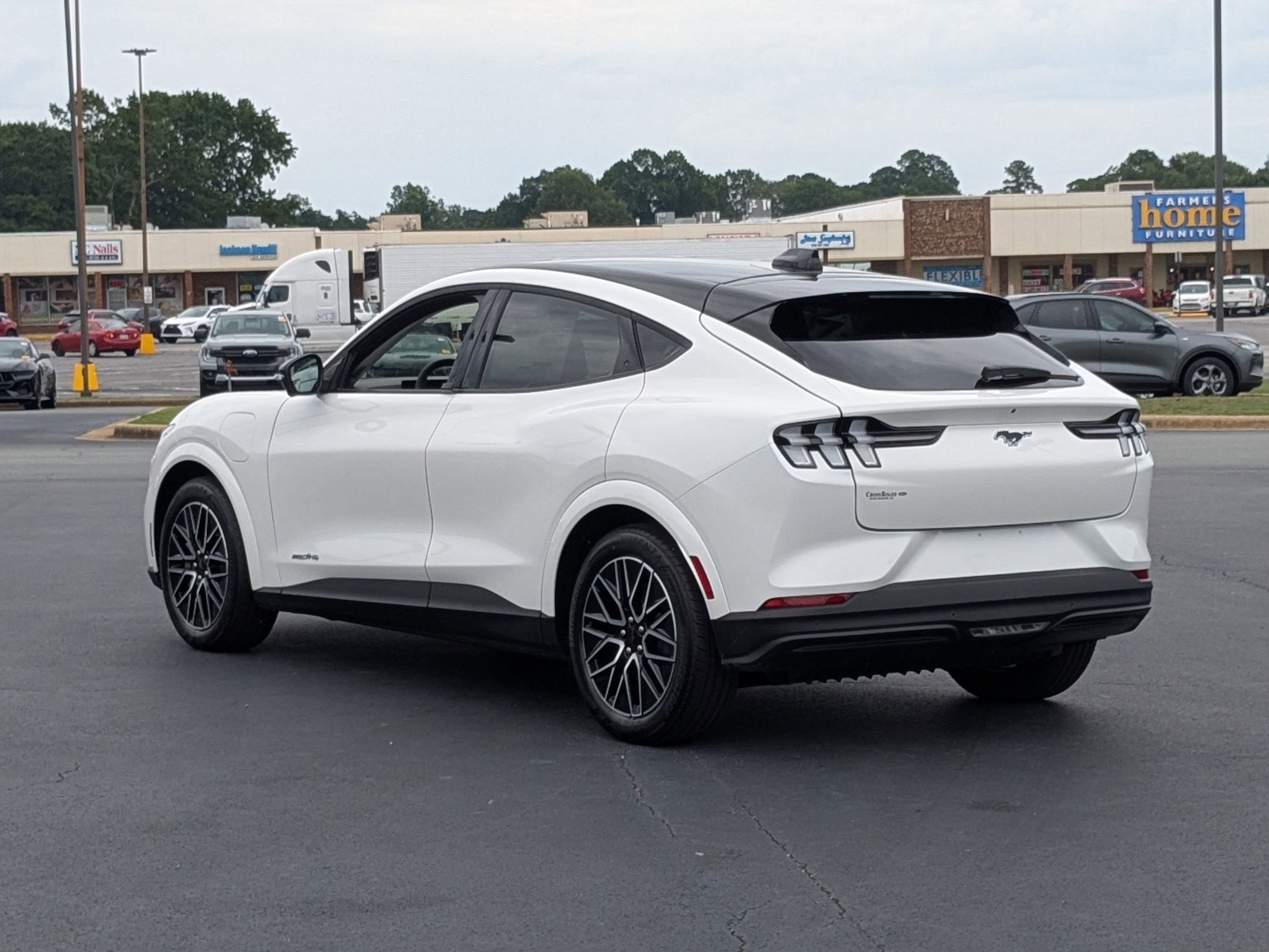 2025 Ford Mustang Mach-E Premium