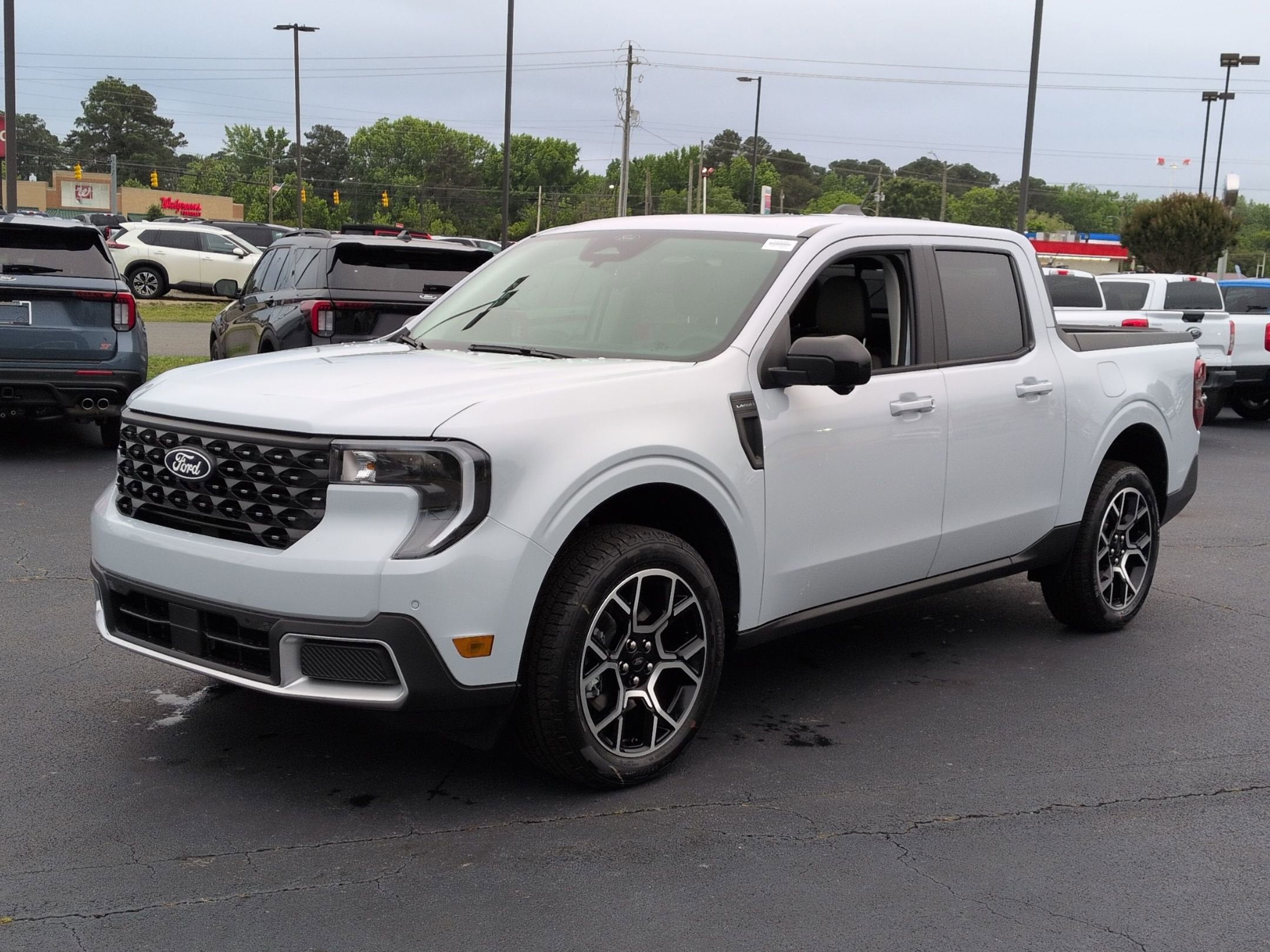 2026 Ford Maverick LARIAT