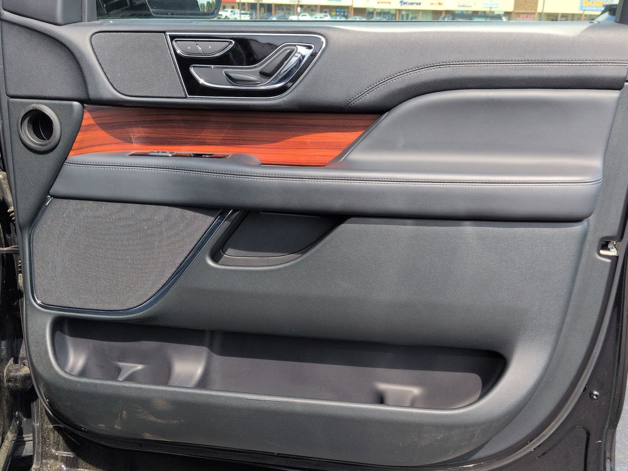 2024 Lincoln Navigator Premiere