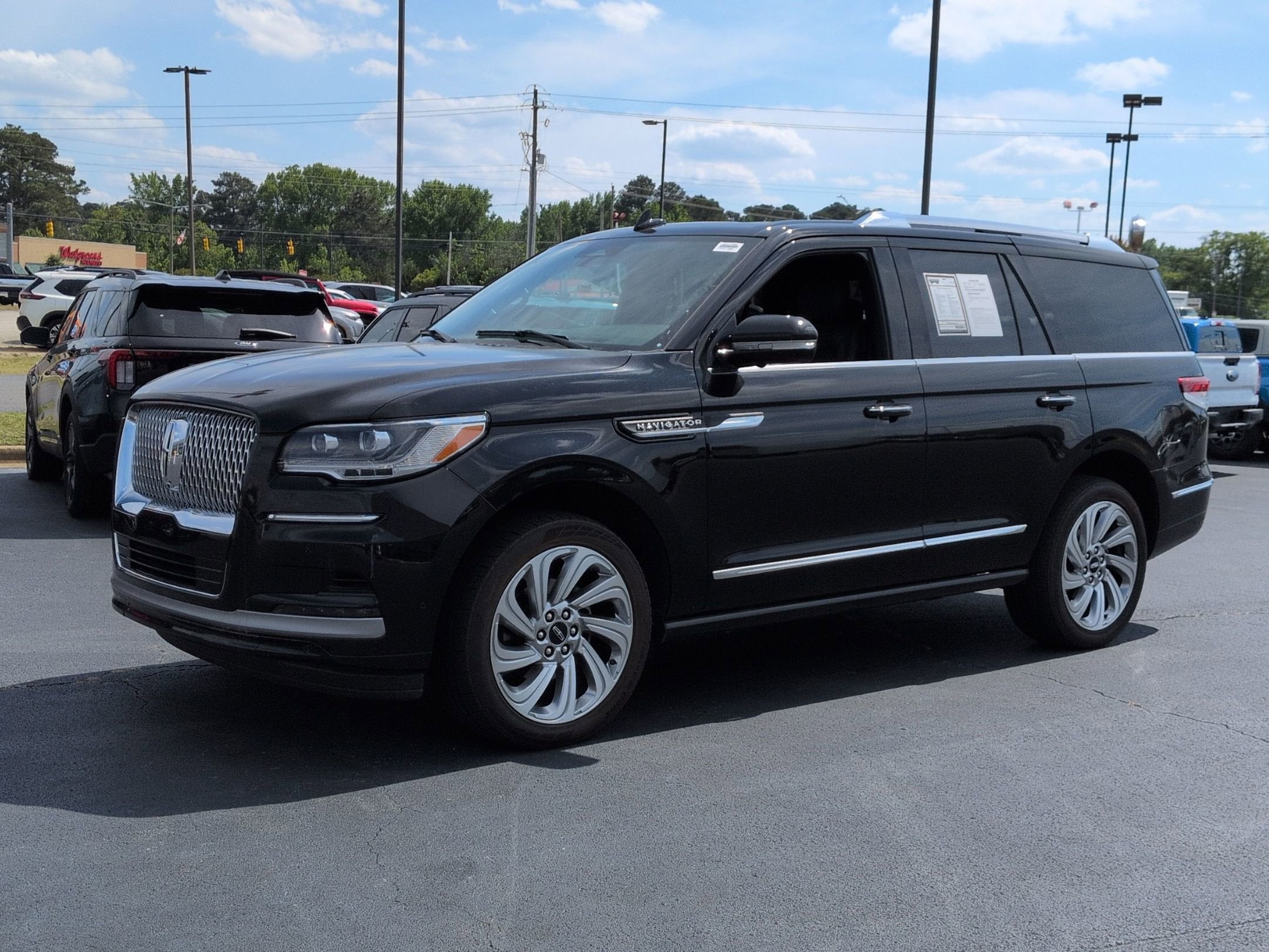 2024 Lincoln Navigator Premiere