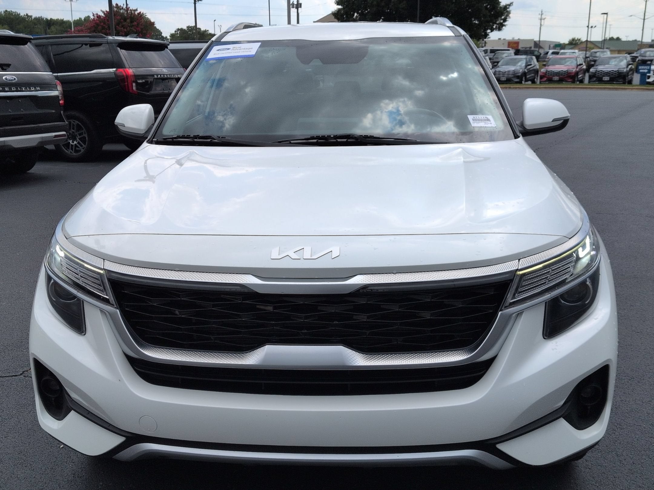 2023 Kia Seltos S