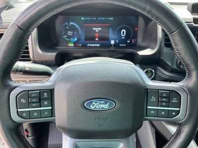 2024 Ford F-150 Lightning Flash