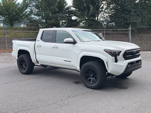 2026 Toyota Tacoma 4WD SR5